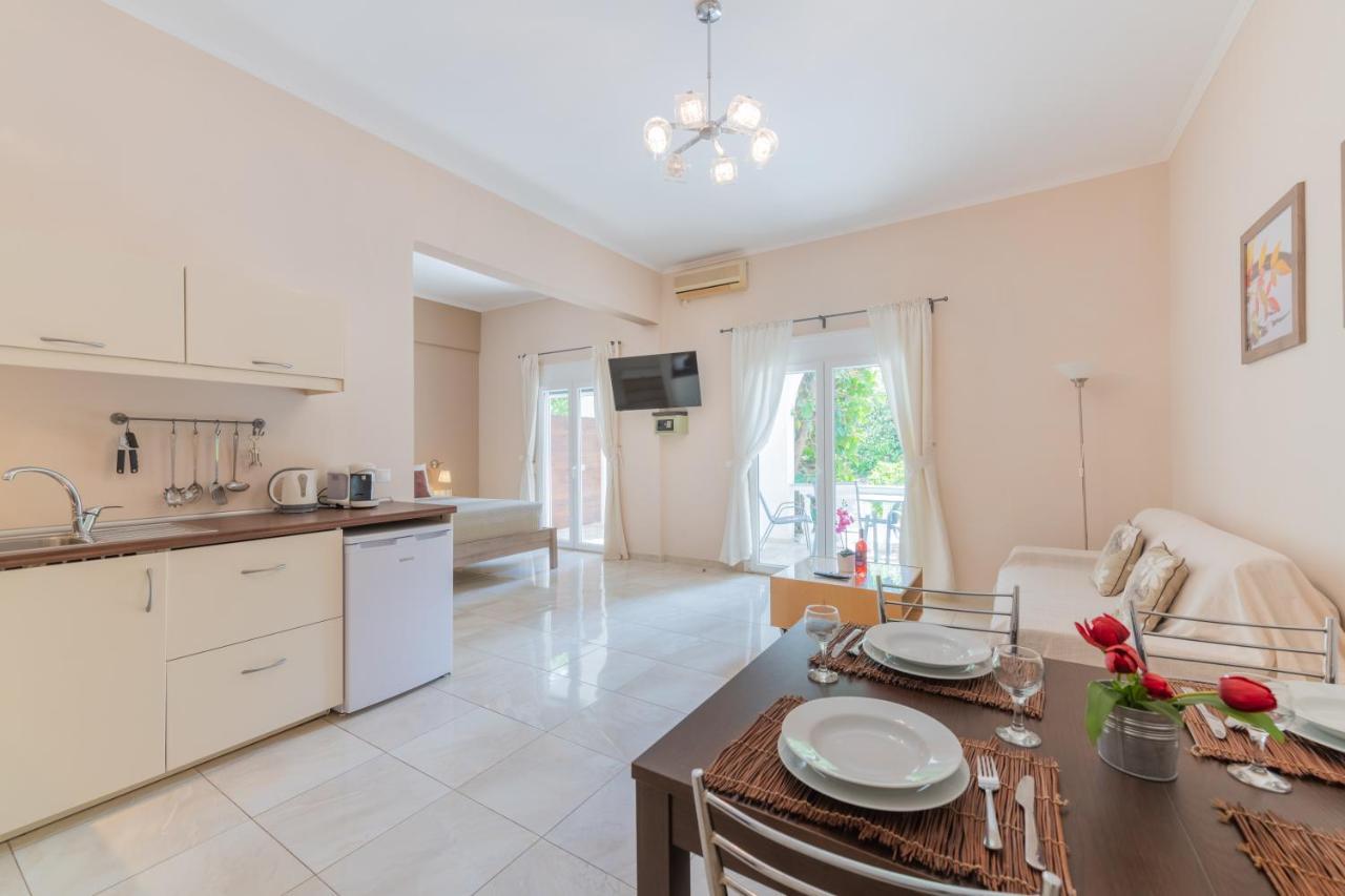Galini Beach Studios And Penthouse Месонги Экстерьер фото