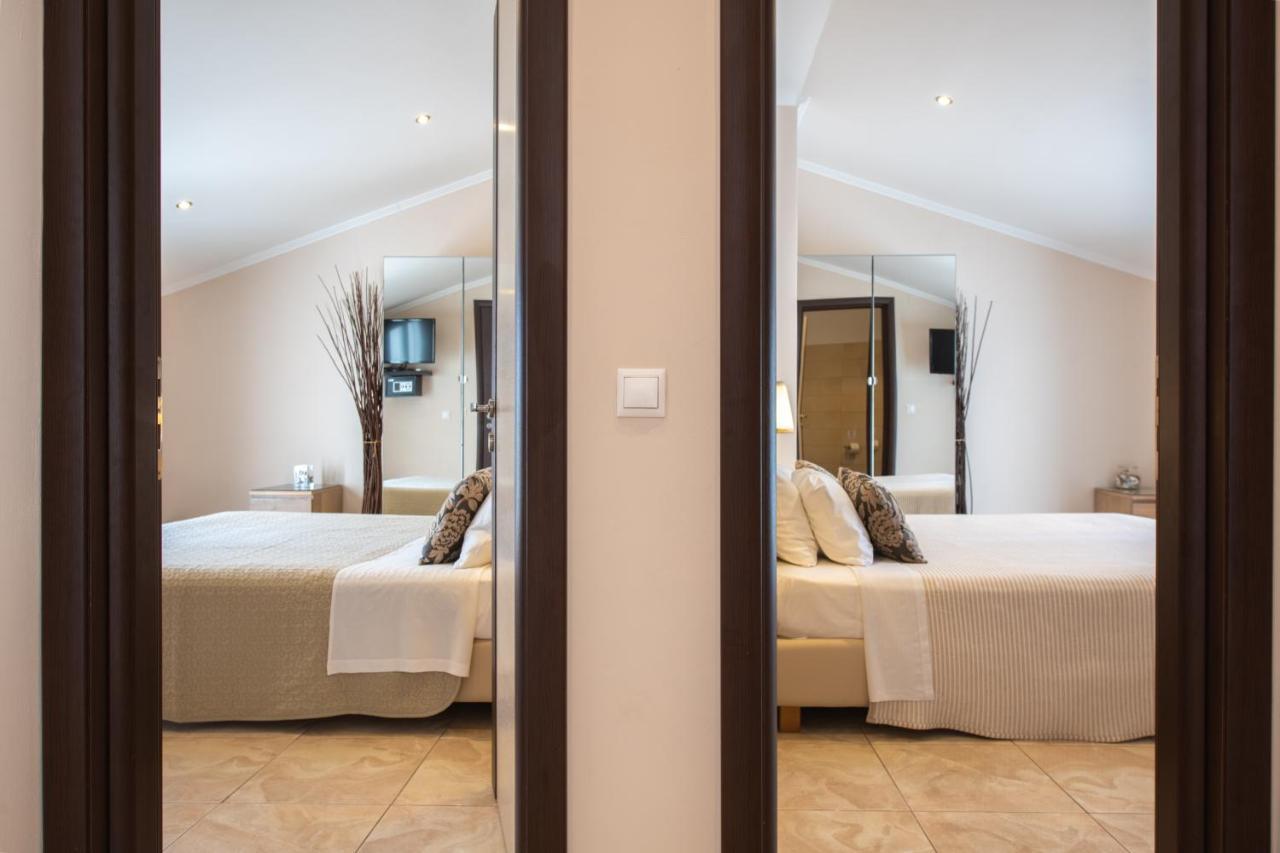 Galini Beach Studios And Penthouse Месонги Экстерьер фото