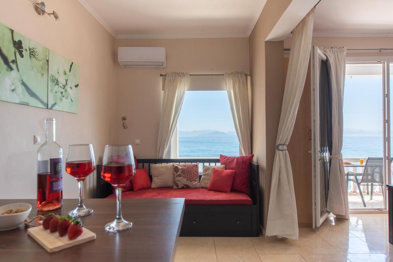 Galini Beach Studios And Penthouse Месонги Экстерьер фото